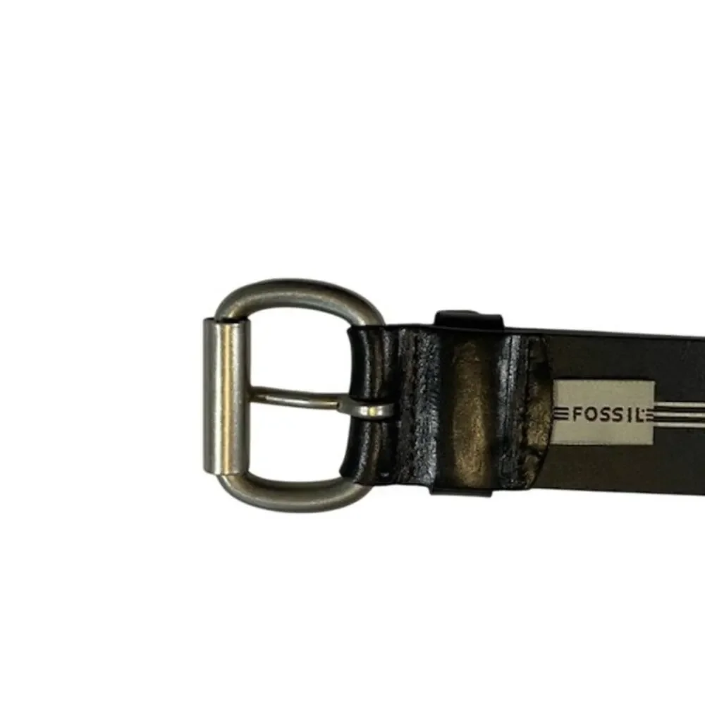 Fossil men's brown genuine leather belt, size 32.
